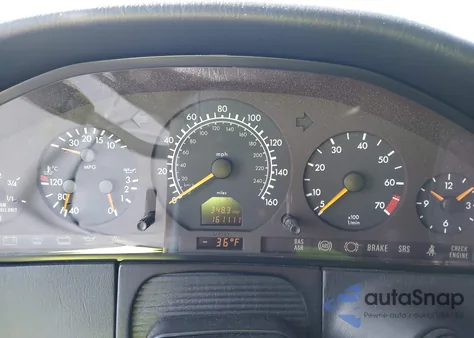 1998 Mercedes-Benz S 320 из США, поврежденный, VIN WDBGA33G6WA403343